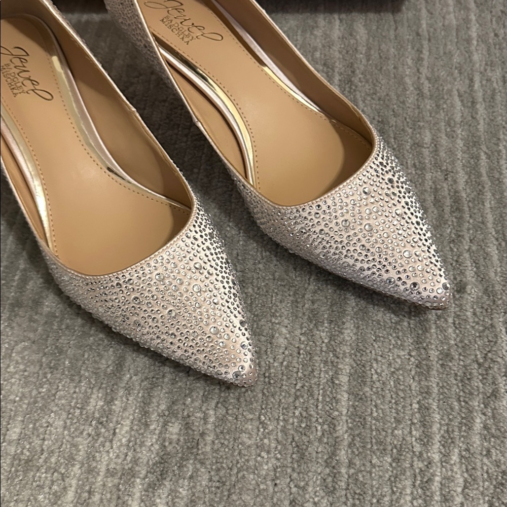 Jewel by Badgley Mischka Crystal Pointed Toe Heels - Picture 2 of 10